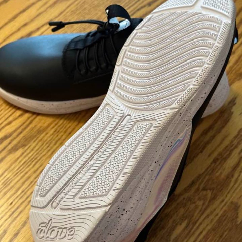 Clove 2022 Limited Edition Black Holographic Women's … Gem